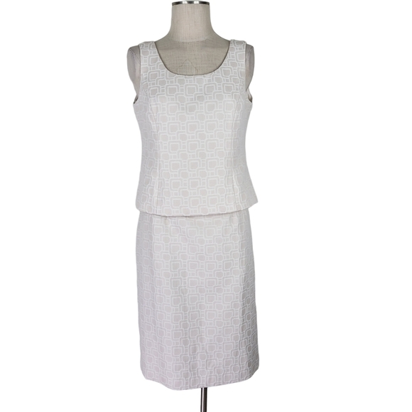 Kasper 3 Piece Skirt Suit Set Size 12P  Open Jacket Slit Bracelet Sleeves Beige - Picture 2 of 9